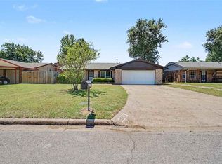 6326 NW Andrews Ave, Lawton, OK 73505