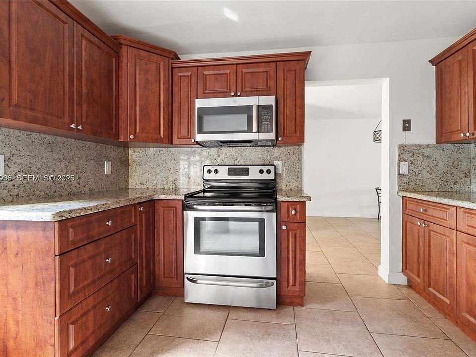 1st image of 10161 SW 137th Ct #10161