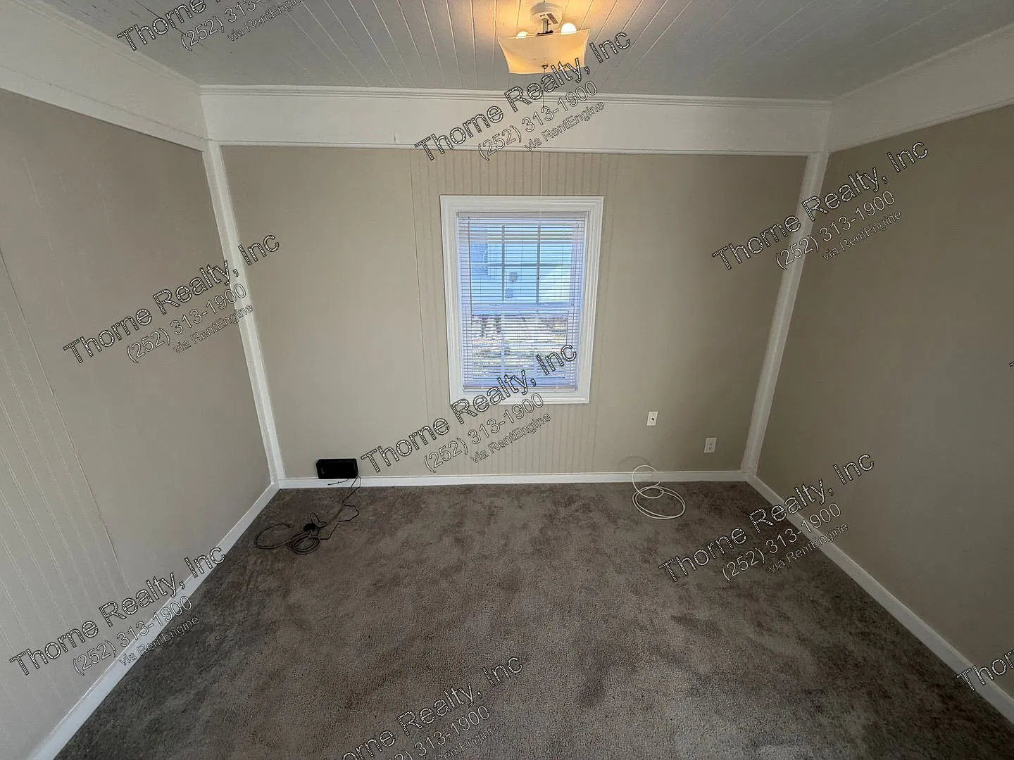 2 bed, 1.5 bath, 1032 sqft, $1,000 — Photo 3