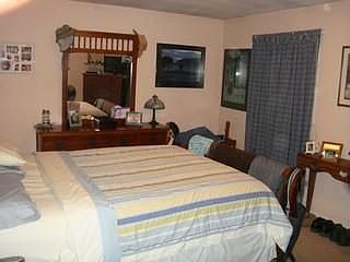 4th image of 1921 Cambridge Dr