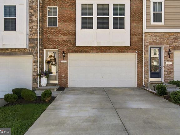 2nd image of 4075 Elizabeth Reed Way