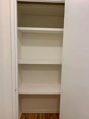 Rented by Building Equity Real Estate LLC | media 8