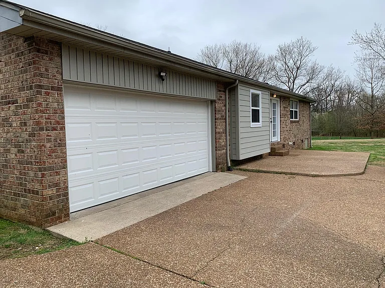 112 Grapevine Ct — Photo 25