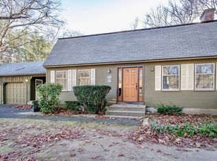 4 Old Quarry Rd, Westfield, MA 01085