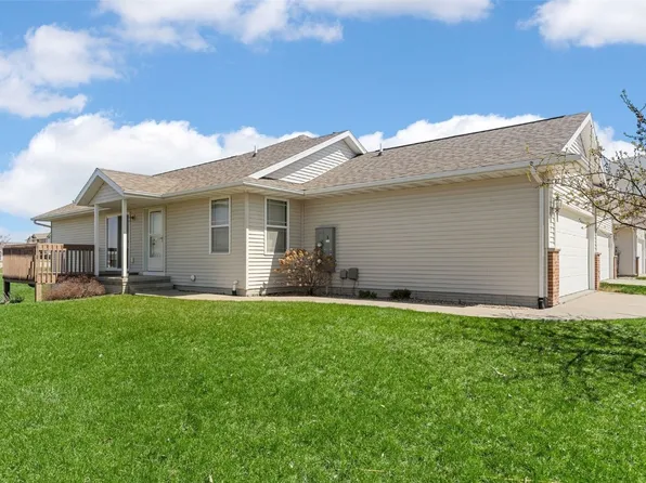 3452 Laurel Ln, Marion, IA 52302