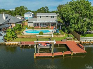 1635 College Pkwy, Gulf Breeze, FL 32563