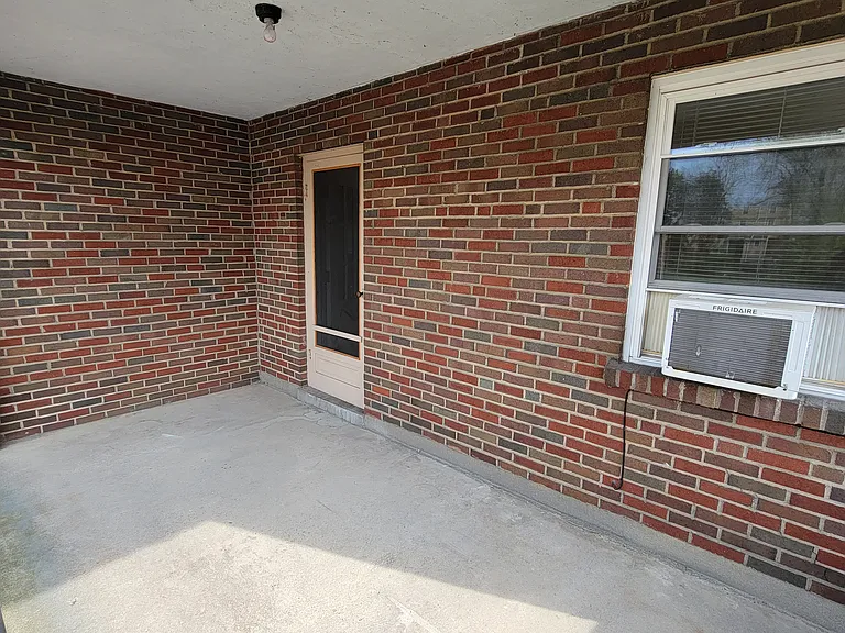 16 Merzen Ct — Photo 24