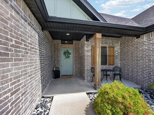 1184 Giulia Ave, Springdale, AR 72762