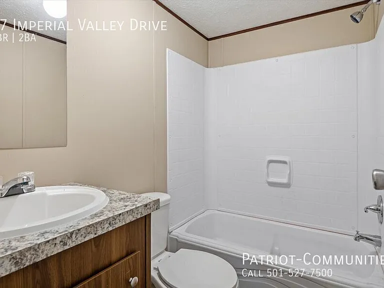47 Imperial Valley Dr — Photo 14