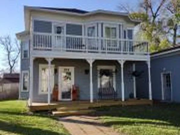 212 W Woodward Ave, Summit, SD 57266