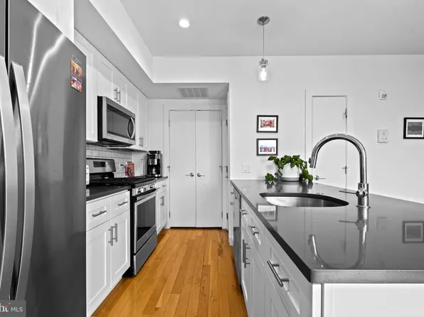 2012 Frankford Ave APT 4B, Philadelphia, PA 19125