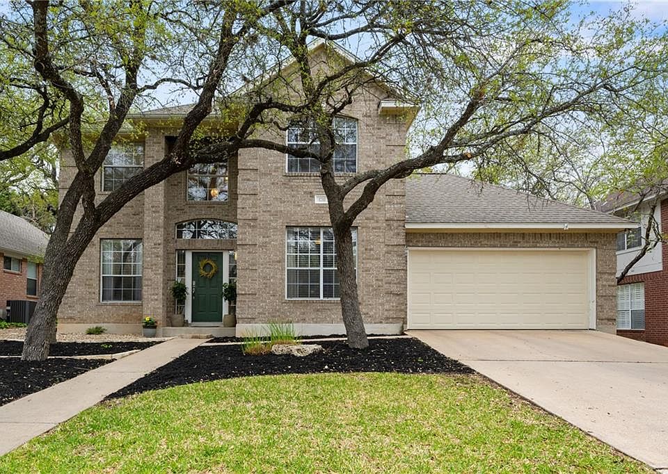 1st image of 1711 Coral Dr