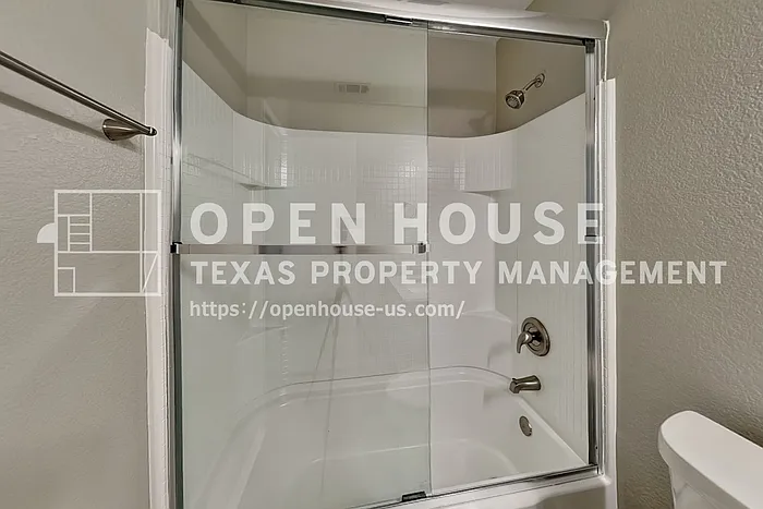 8657 Hawkview Dr — Photo 16
