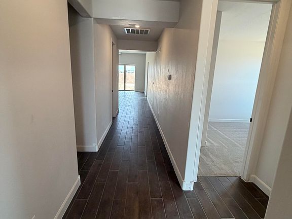 3rd image of 2451 Marble Ave NE