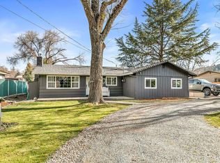 3065 Griffin Creek Rd, Medford, OR 97501