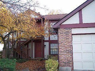 2nd image of 369 Farnsworth Ct APT 1