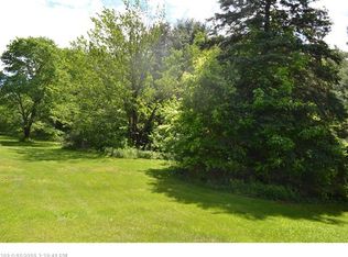350 Madawaska Rd, Palmyra, ME 04965