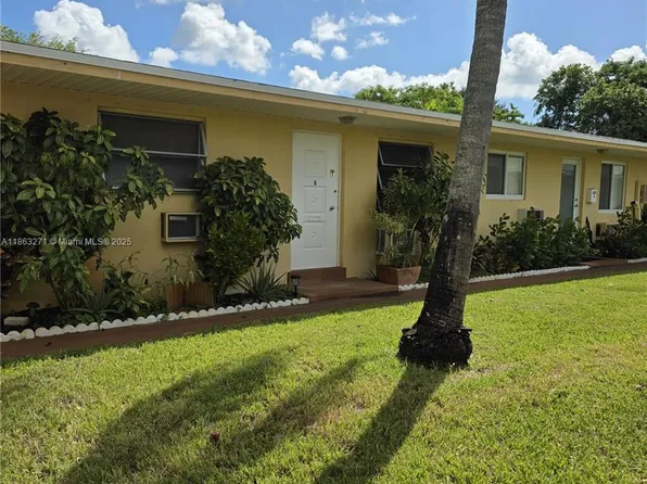 2241 Monroe St APT 8, Hollywood, FL 33020
