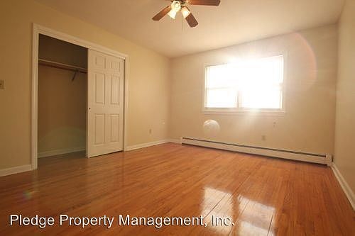 4th image of 281 Beaumont Hwy APT 4