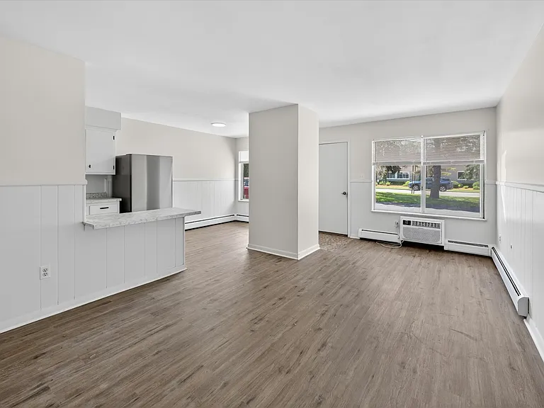 151 E McHattie St #2 — Photo 6