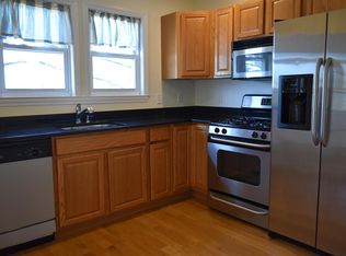 128 Pennsylvania Ave, Somerville, MA 02145