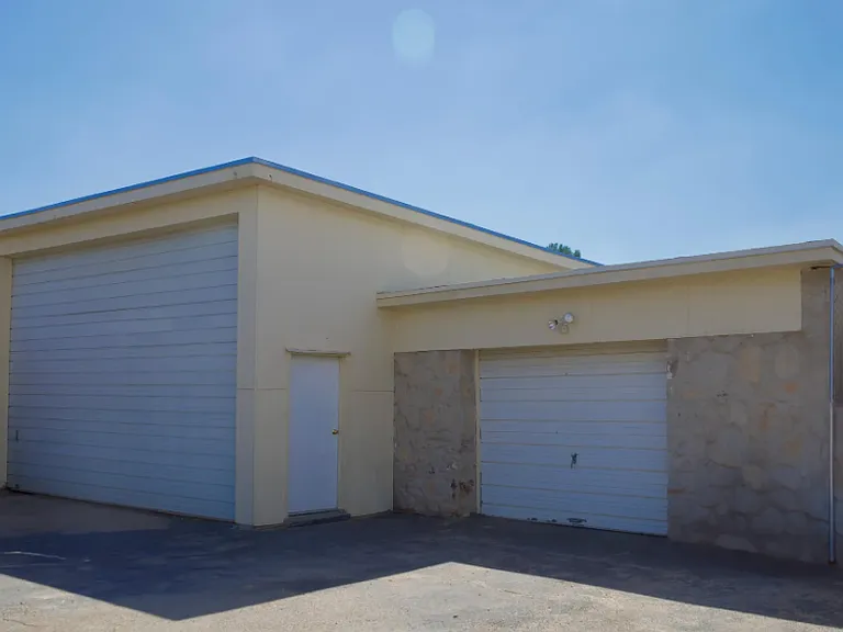 10100 Woodway Dr — Photo 6