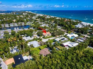 6009 Ridge Ln, Ocean Ridge, FL 33435