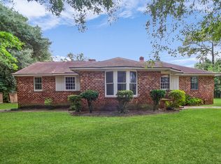 4062 Columbia Ave, Savannah, GA 31405
