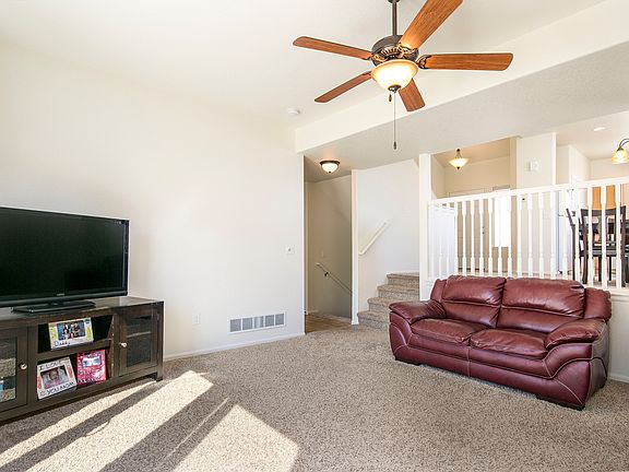 3rd image of 16036 Cinnamon Cir