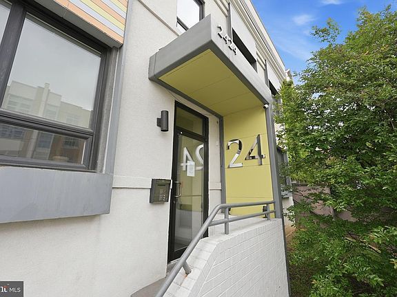 2nd image of 2424 17th St NW APT 101