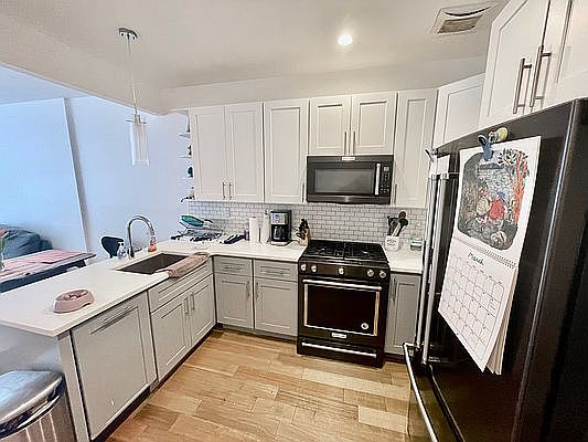 1st image of 422 W 160th St APT 3