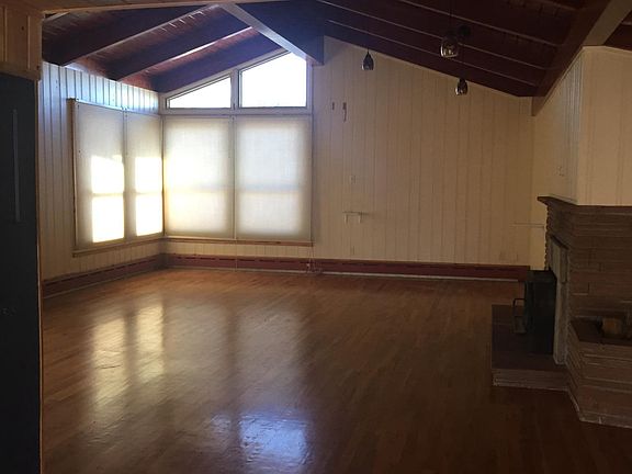 Upstairs living room