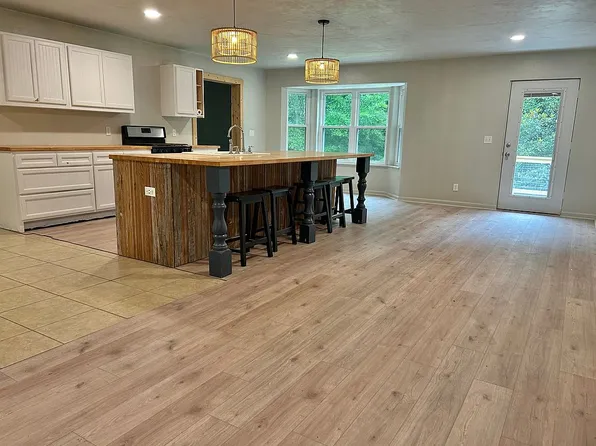 381 Sandy Creek Rd, Havana, FL 32333