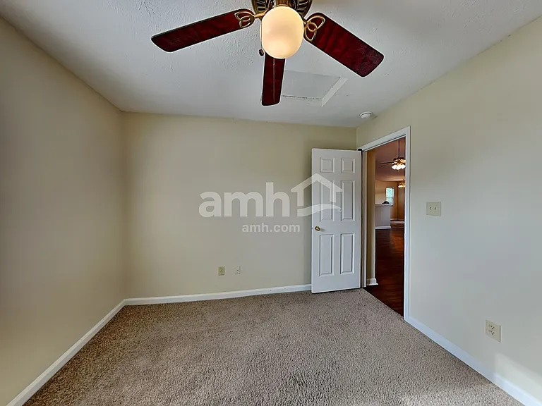 17023 Puntledge Dr — Photo 16