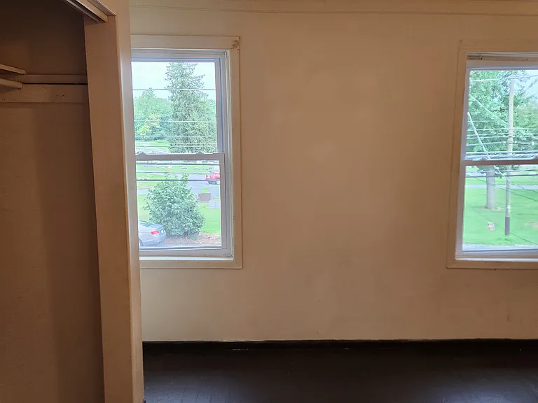 1017 S Duke St — Photo 15