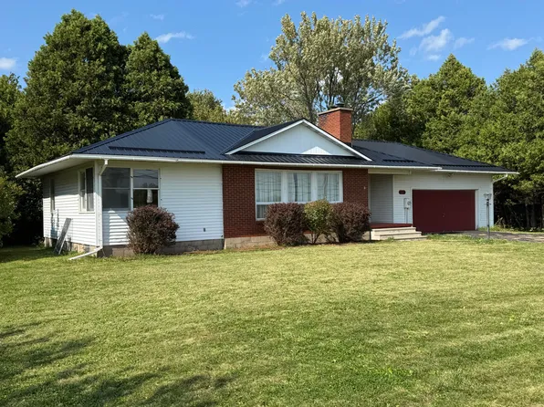 161 Franklin St, Malone, NY 12953