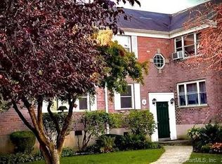 23 Standish Rd APT 1, Stamford, CT 06902