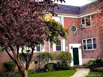 23 Standish Rd APT 1, Stamford, CT, 06902
