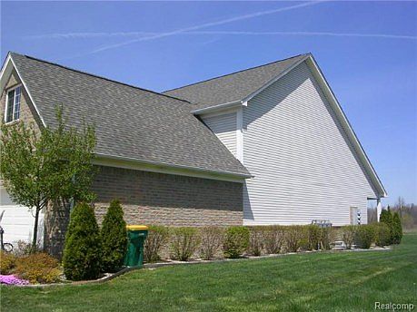 3rd image of 31616 Beaver Cir