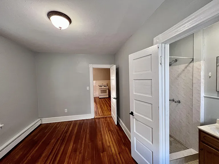 103 Gold St #44-2A — Photo 5
