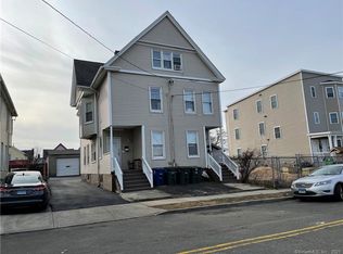 128 Arctic St, Bridgeport, CT 06608