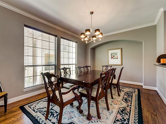 5th image of 1113 Peveto St #0