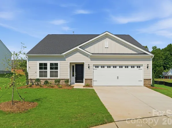 223 Rodeo Dr, Shelby, NC 28150