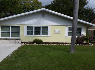 388 W Langsner St, Englewood, FL 34223