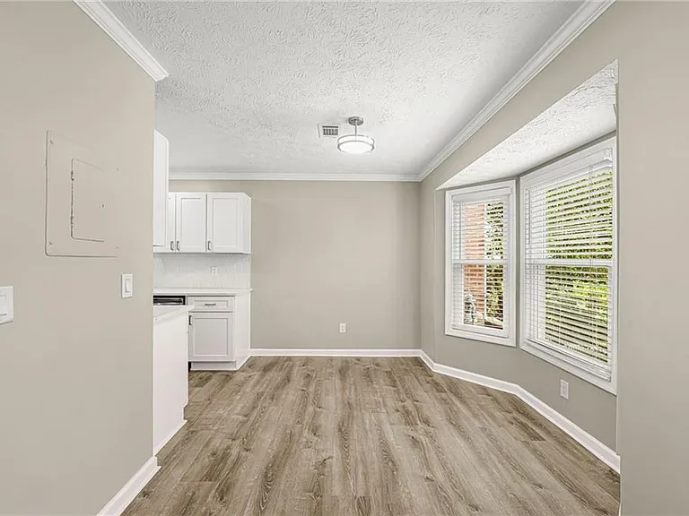 1528 Paces Ferry North Dr SE — Photo 5