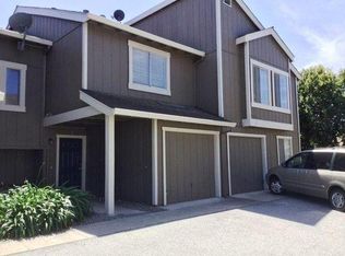 940 Memorial Dr APT A, Hollister, CA