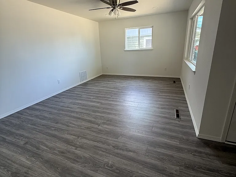 1305 Elm St #A — Photo 10