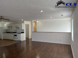 710 N 9th St #B, Terre Haute, IN 47807