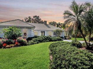 6182 Misty Oaks Dr, Sarasota, FL 34243