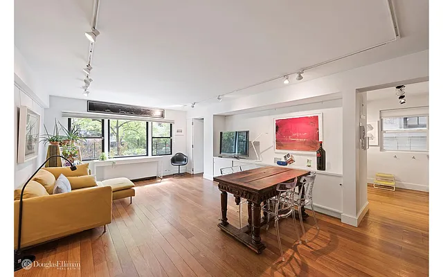 Sold by Douglas Elliman | media 14